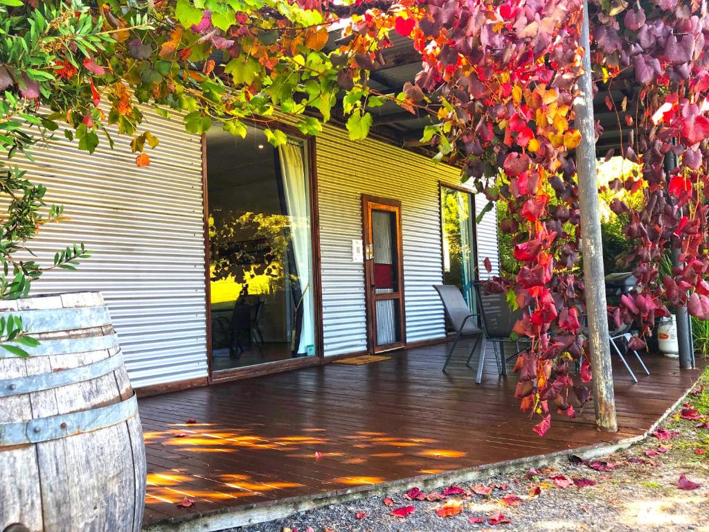 Valley Farm Vineyard Villas photo 2