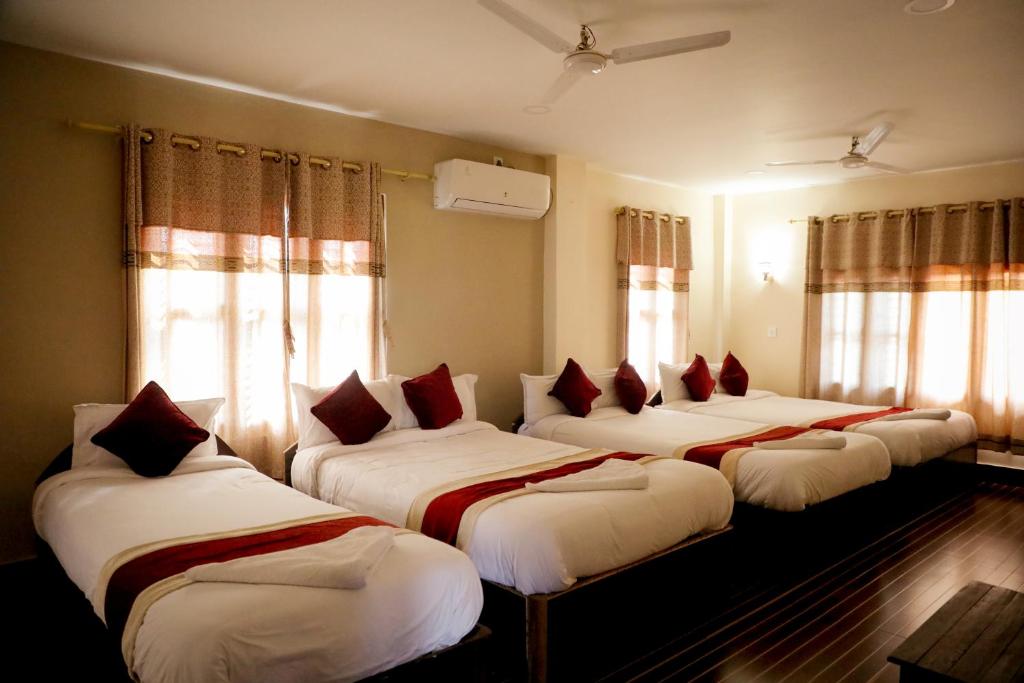 Hotel Vista Chitwan photo 4