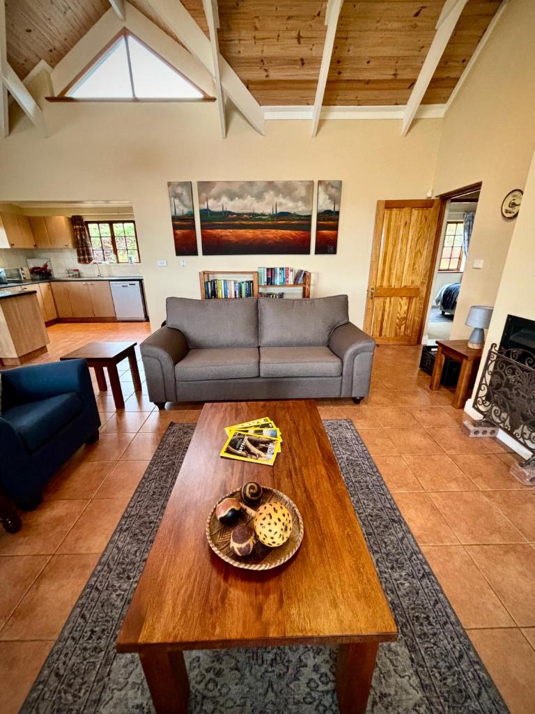 Touchstone Cottage photo 3