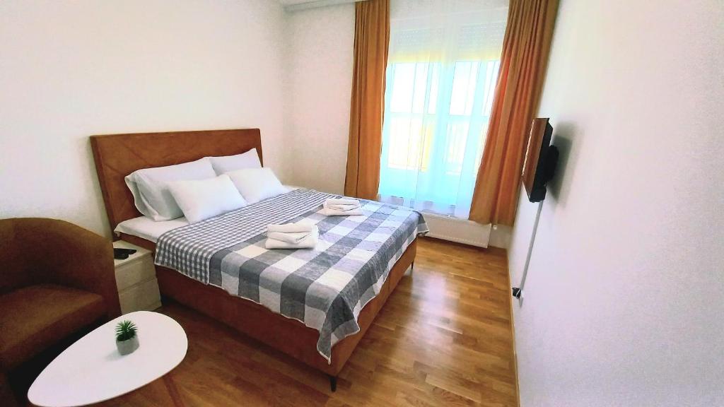 Penthouse Danube Exclusive, parking free, Wifi, 85m2 photo 1