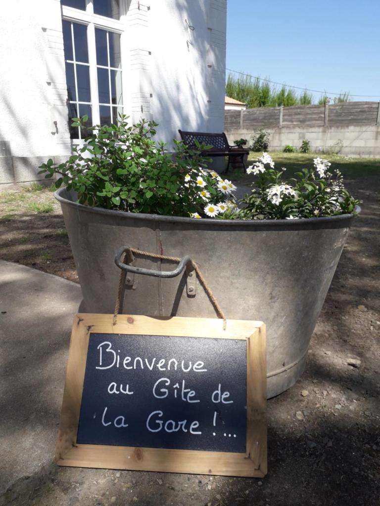 LE GITE DE LA GARE - GITE DE GROUPE 14 PERSONNES photo 1
