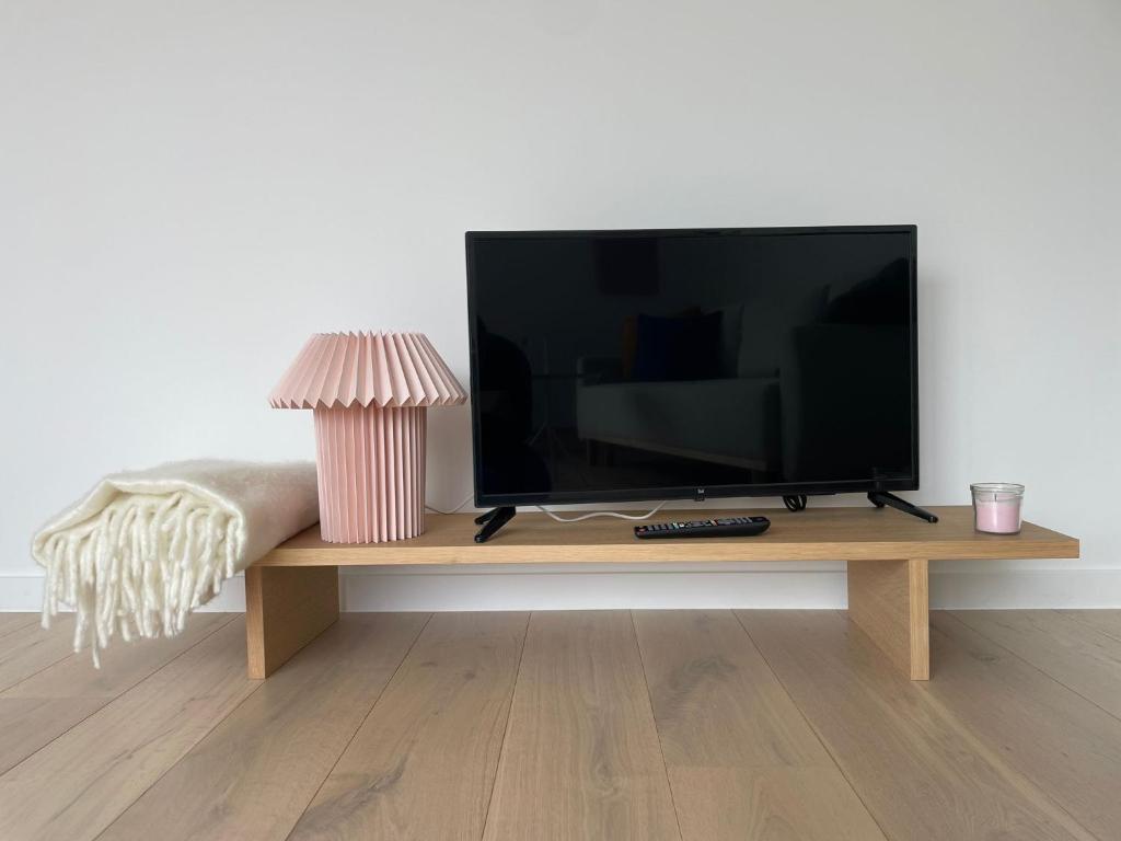 #2800ourhome 201 photo 1