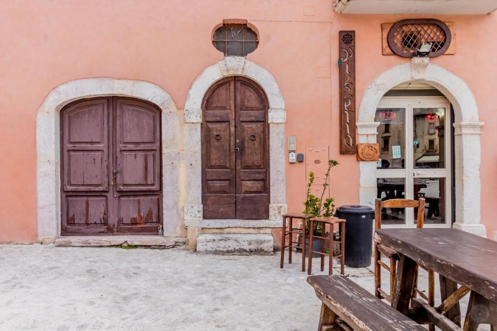 Il Dolce Rifugio. Piazza principale di Leonessa photo 1