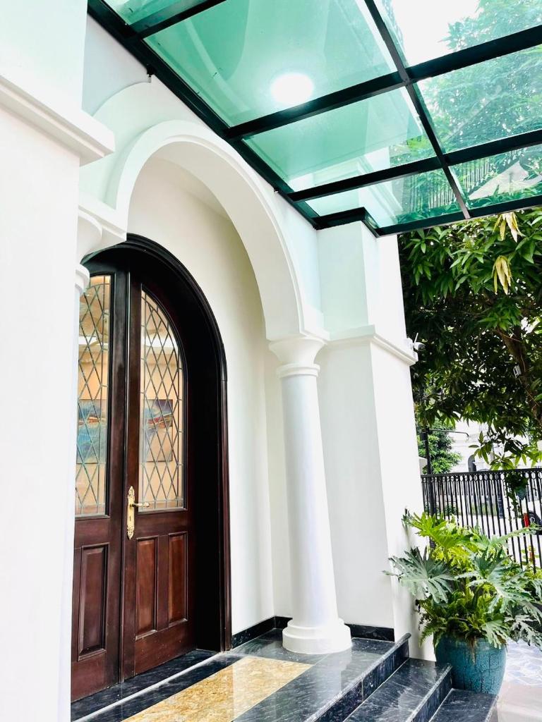 Villa 5 bedrooms in Vinhome Ocean Park