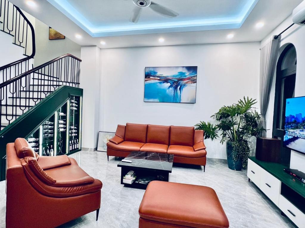 Villa 5 bedrooms in Vinhome Ocean Park