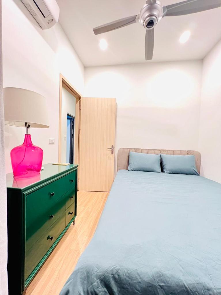 Villa 5 bedrooms in Vinhome Ocean Park