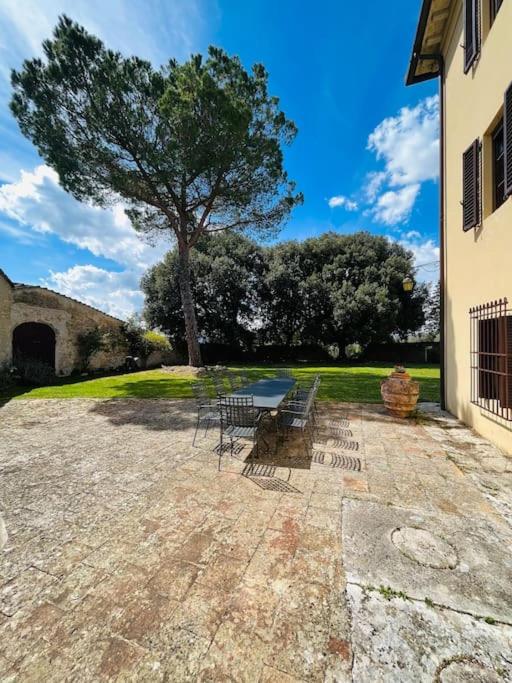 Tenuta Uzielli an elegant countryside villa photo 4