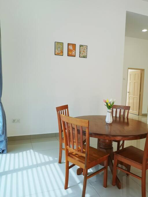 Jenjarom Ang Homestay photo 2