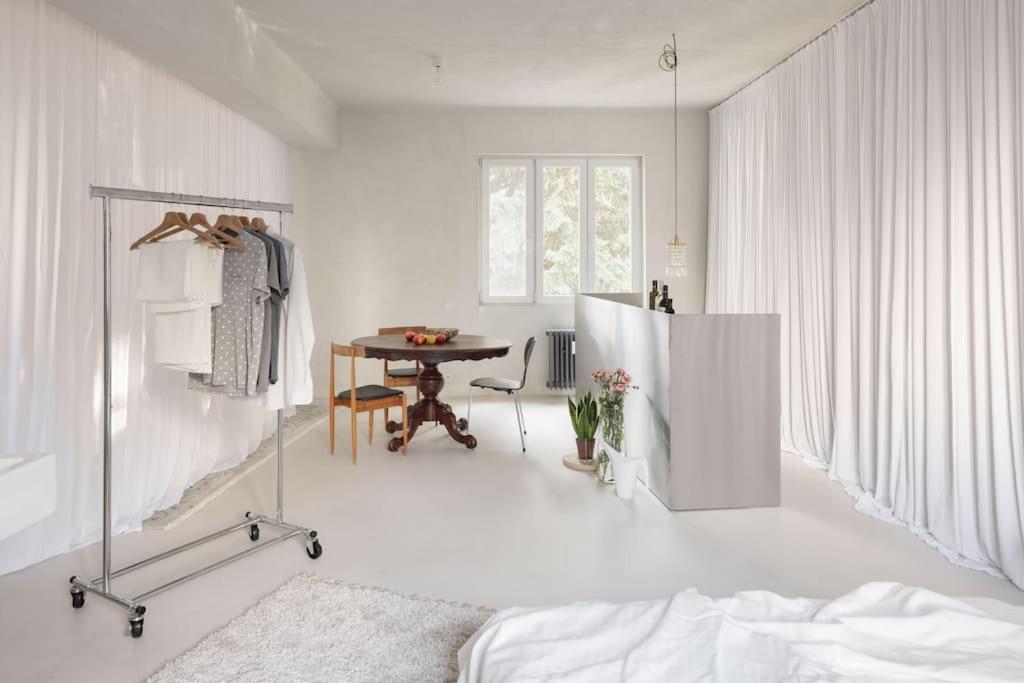 Slow house, Unique Apartment photo 1