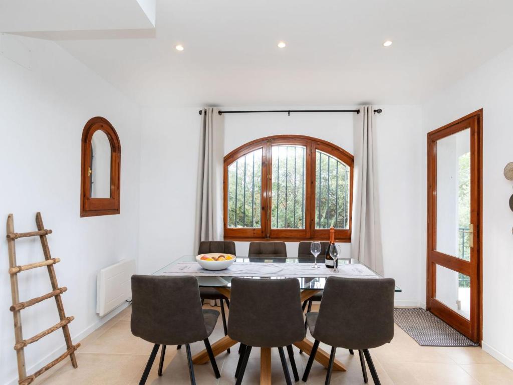 Holiday Home Gavarres by Interhome photo 4