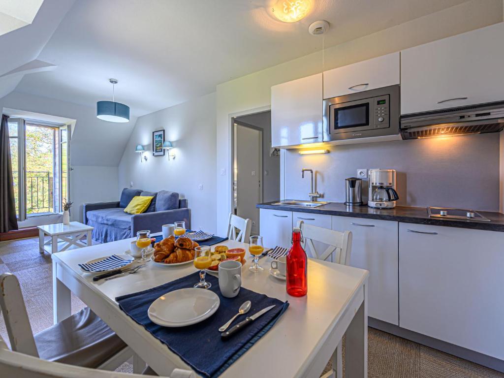 Apartment Le Château de Kergonano-2 by Interhome photo 1