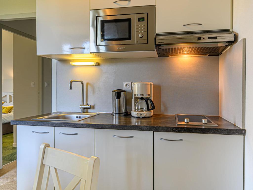 Apartment Le Château de Kergonano-2 by Interhome photo 3
