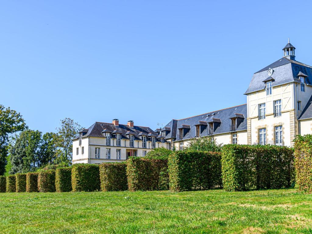 Apartment Le Château de Kergonano-1 by Interhome photo 4