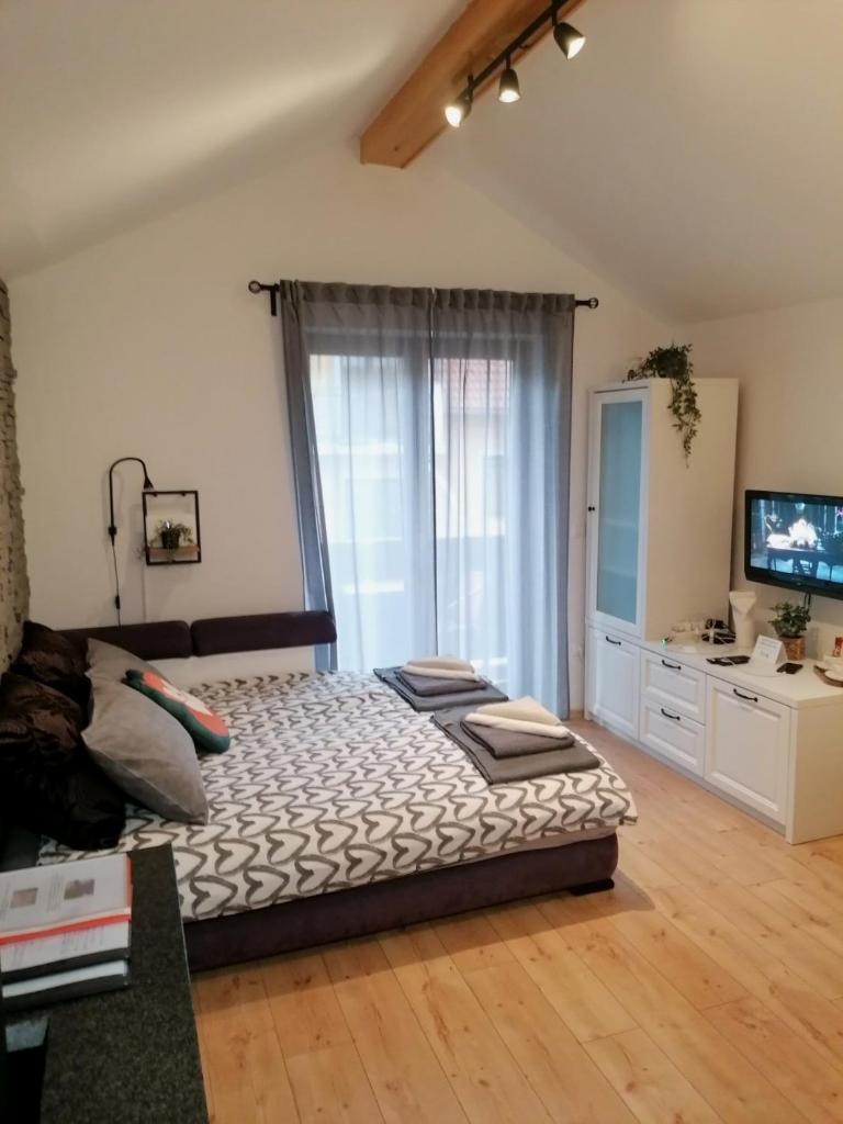 Studio Apartman Roxy photo 2