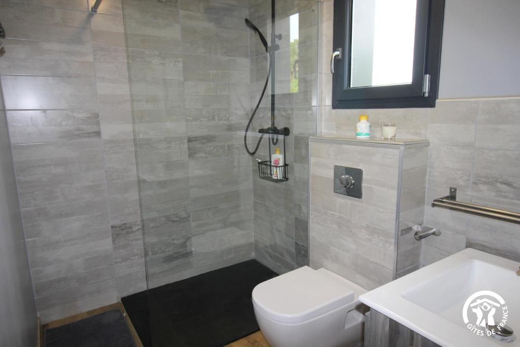 Bellevue photo 3