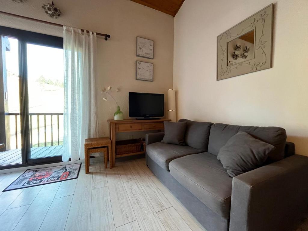 Appartement Enchastrayes, 2 pièces, 6 personnes - FR-1-165A-132 photo 1