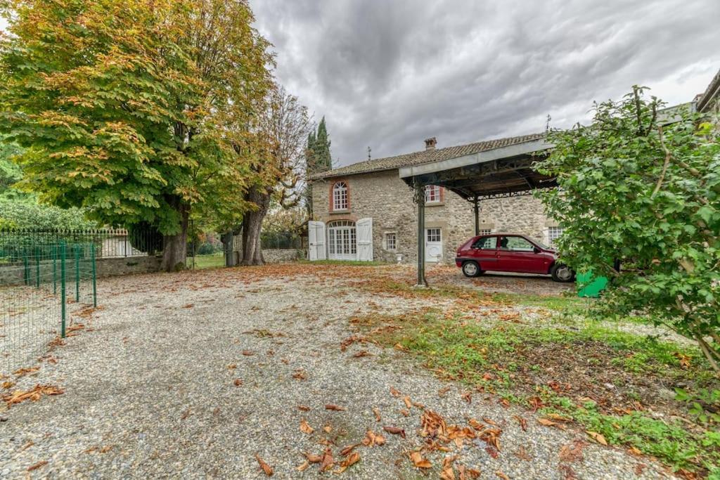Le Charme Antique¶ Belle maison¶ Centre Gières photo 3