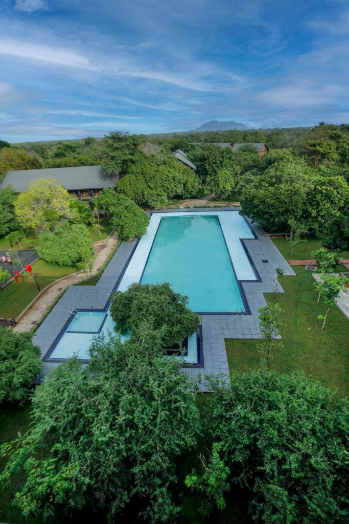 Covanro Sigiriya - Brand New Luxury Hotel photo 2