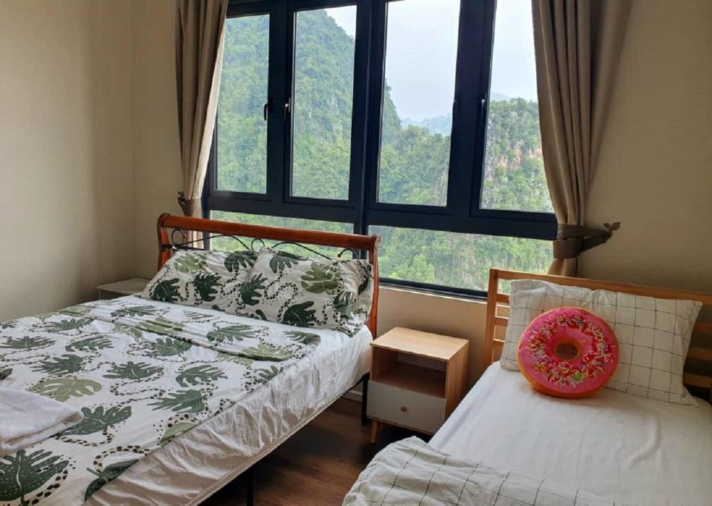 Hotspring 2 Room Suite 1910 with Theme Park View 6 pax photo 2