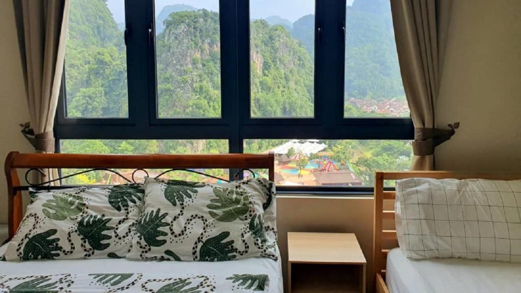 Hotspring 2 Room Suite 1910 with Theme Park View 6 pax photo 4