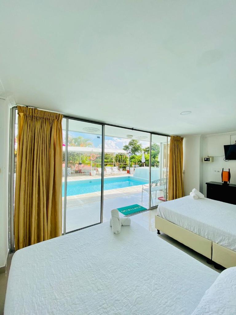 Hotel West California photo 4
