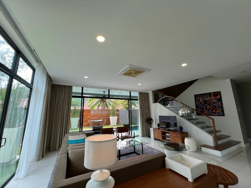 La Mer Luxury Private Pool Villa photo 1