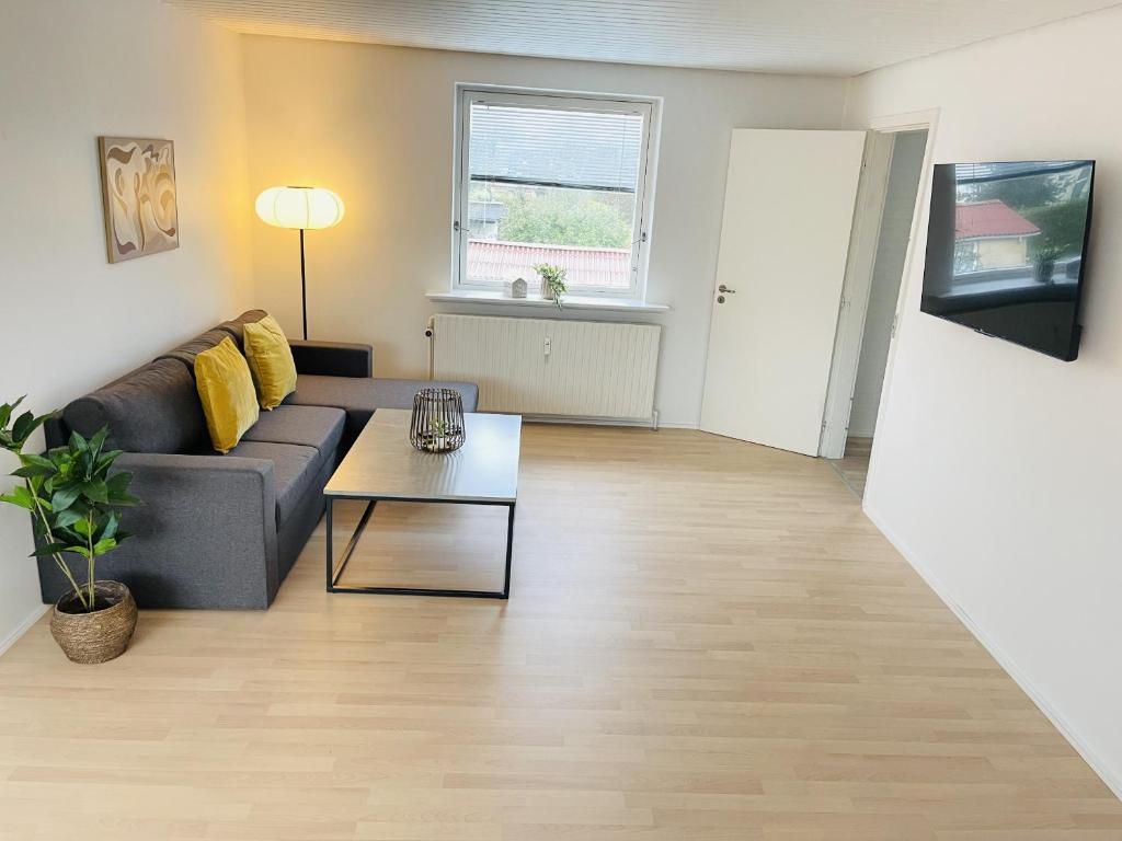aday - Modern 3 bedrooms apartment in Svenstrup photo 2