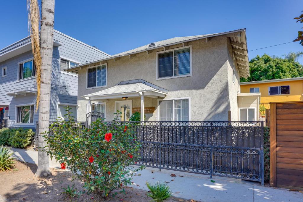 Downtown Home with Free Parking, Less Than 1 Mi to Beach! photo 1