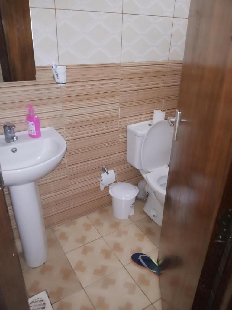 CeeJ'S Airbnb photo 3