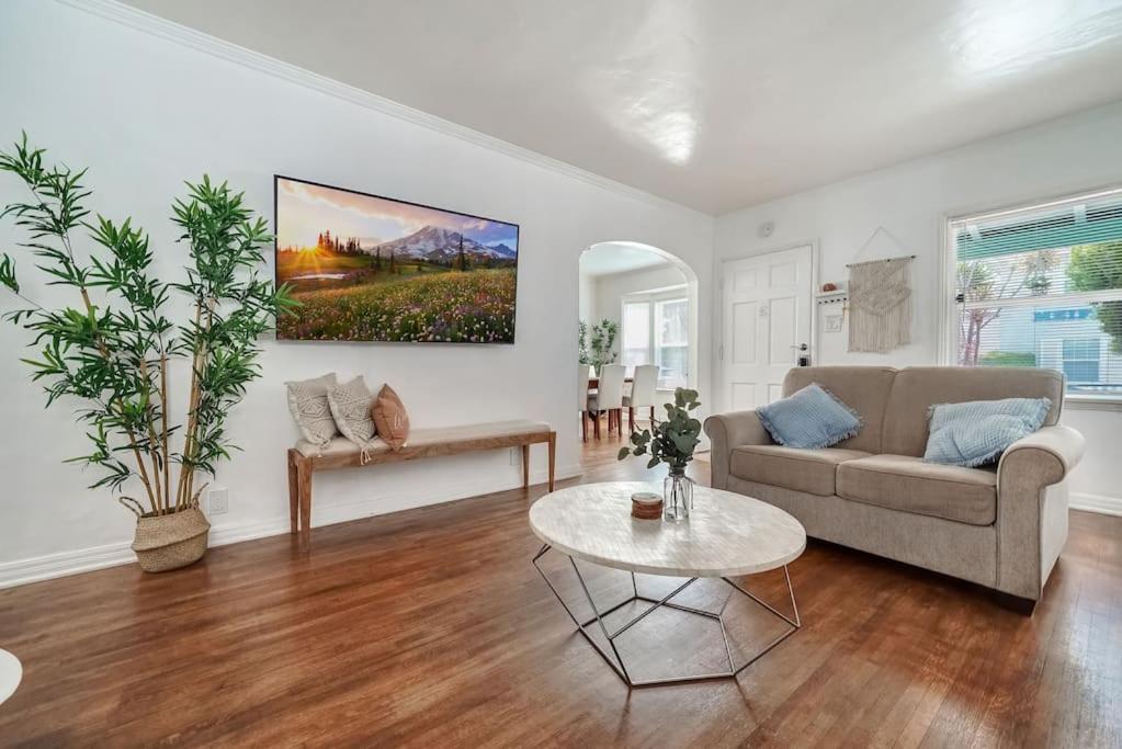2-BR Beachside Escape by the Sea