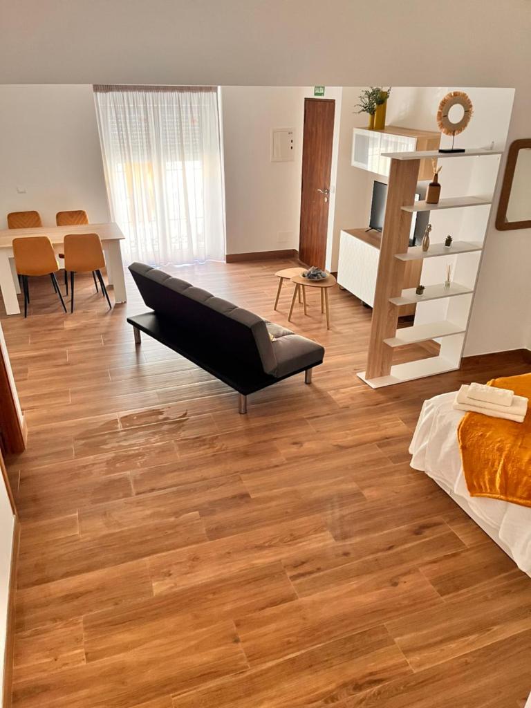 Apartamentos EL PELIGRO 5 ZAGUAN photo 2