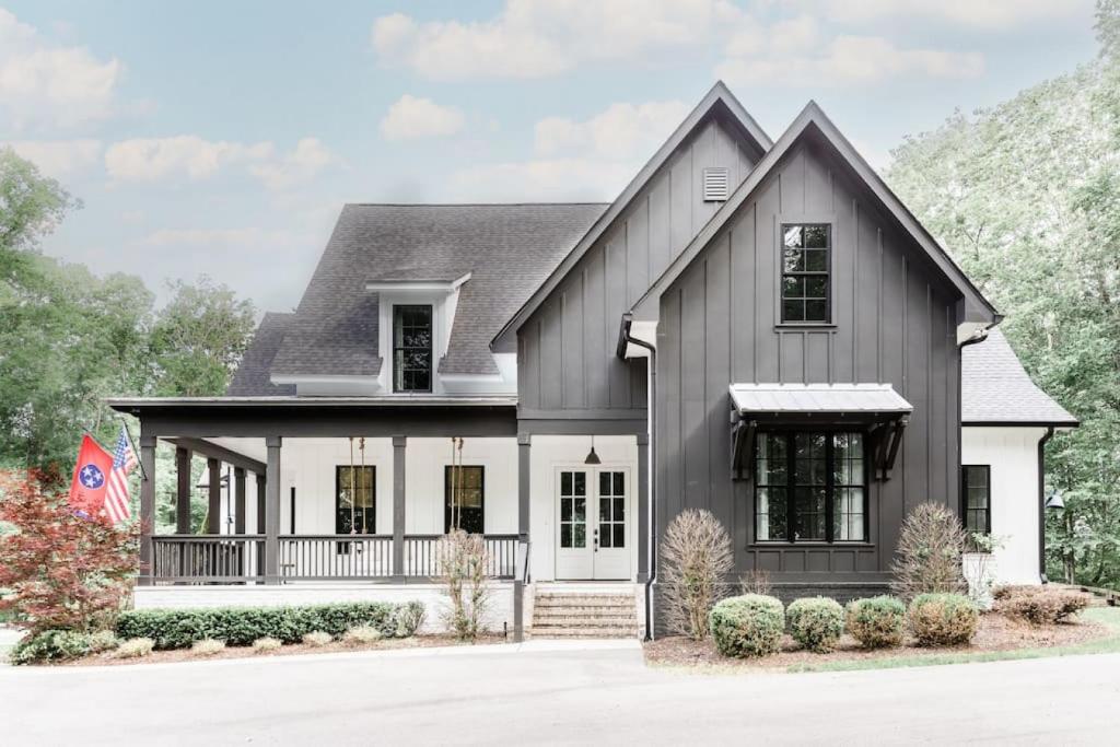 Stunning Estate in Leipers Fork with Pool, Hot Tub, Sauna photo 3