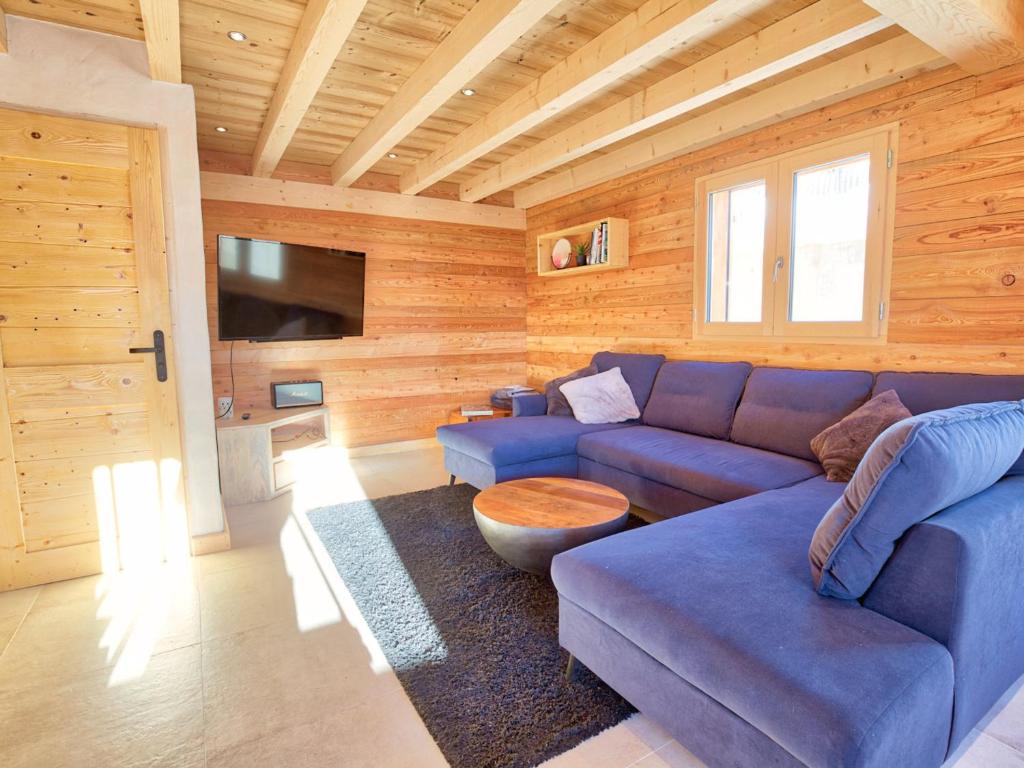 Chalet Notre-Dame-de-Bellecombe, 6 pièces, 12 personnes - FR-1-505-99 photo 4