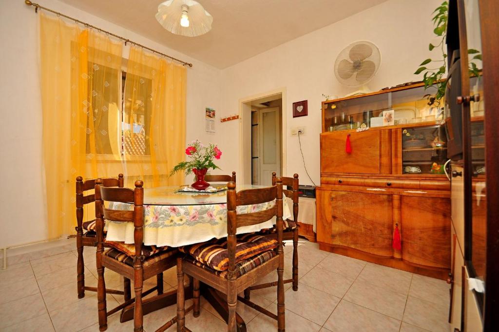 Apartments Katija photo 3