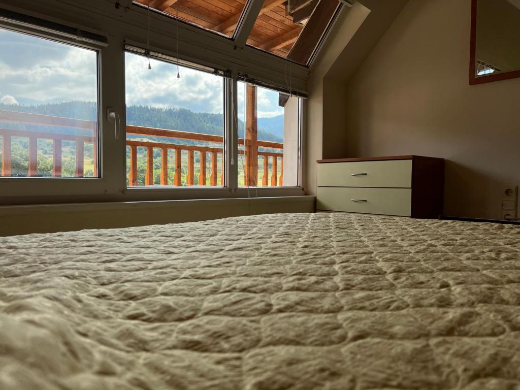 Alpine Nest: 6km to ski slopes photo 4