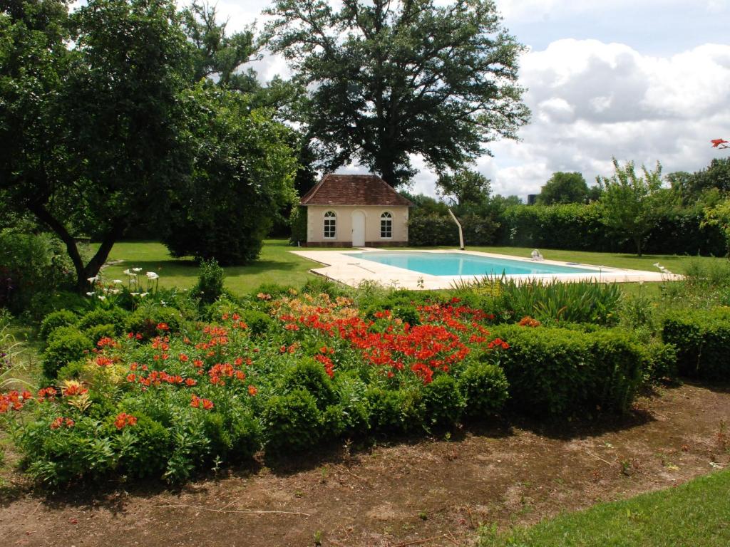 Gîte Maresché, 7 pièces, 8 personnes - FR-1-410-270 photo 1