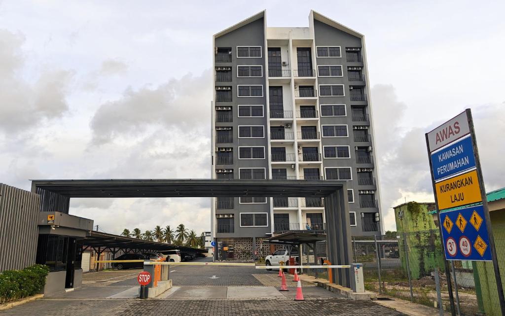 CONDO 2-10 IMPERIO PROFESSIONAL SUITE Alor Setar photo 2