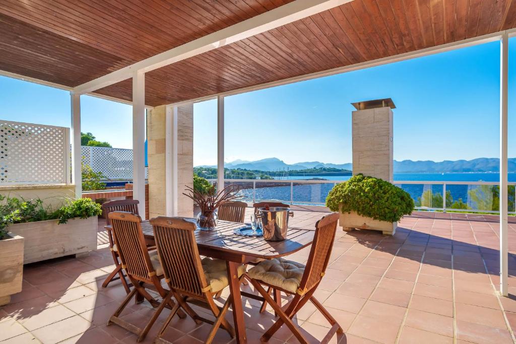 Penthouse La Victoria photo 4