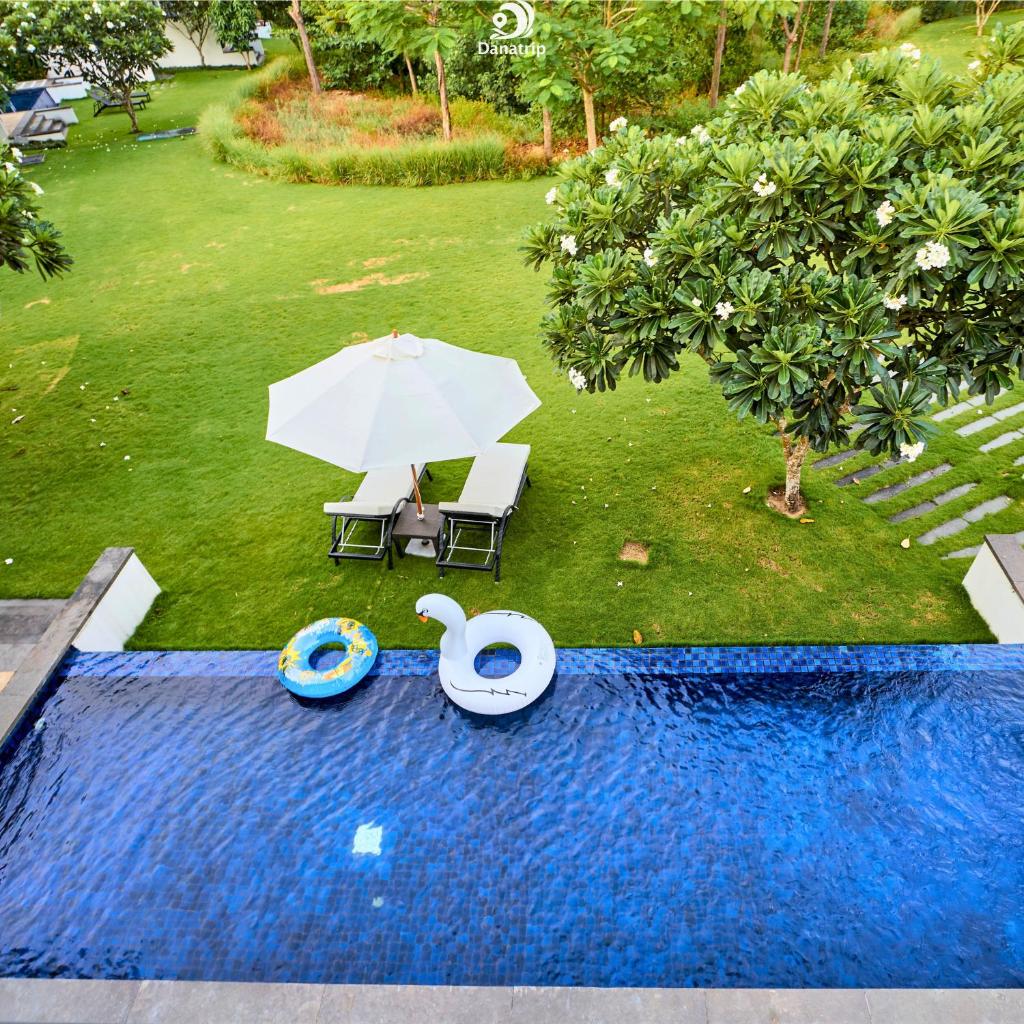 Memories Holiday beach villa Da Nang