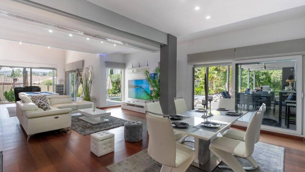 The most exclusive Villa in Alicante photo 1
