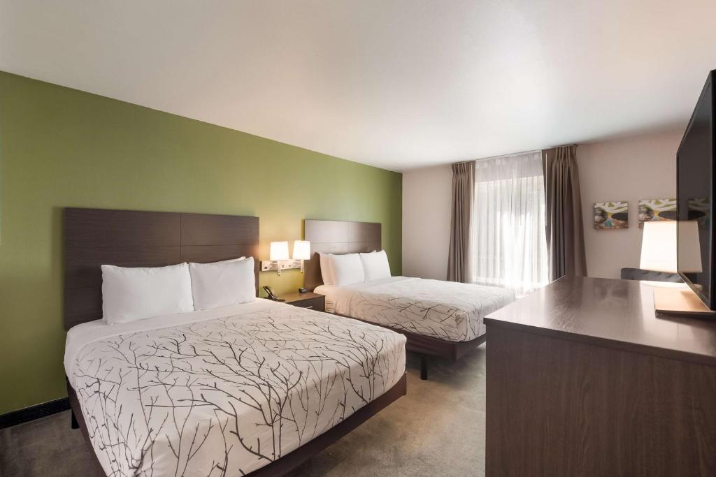 SureStay Plus Hotel by Best Western SeaTac Airport photo 2