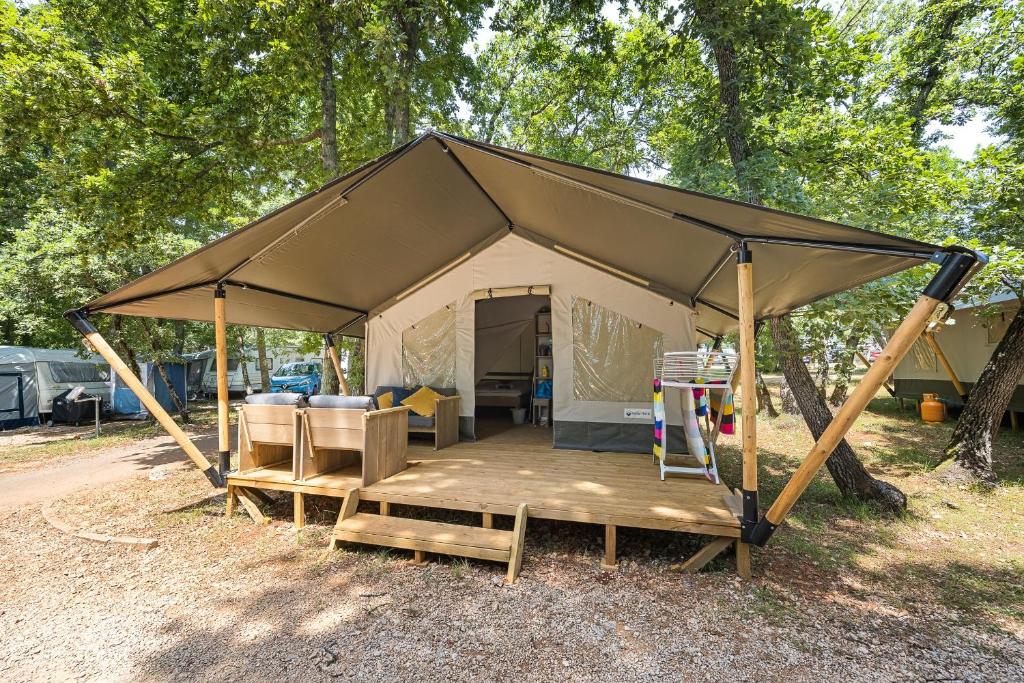 Easyatent Safari tent Park Umag photo 2