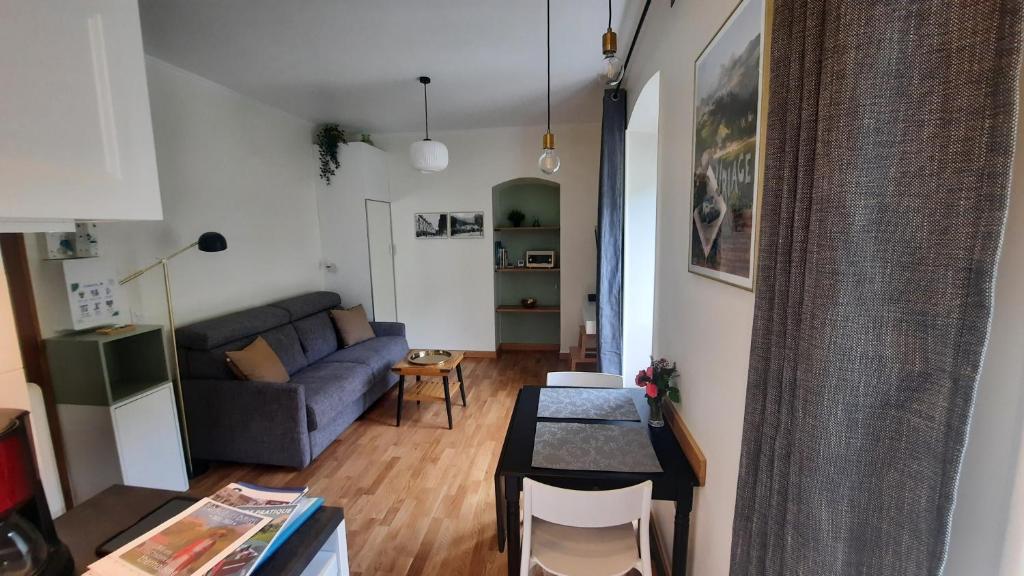 Studio de charme au cœur d'Uriage les bains photo 3