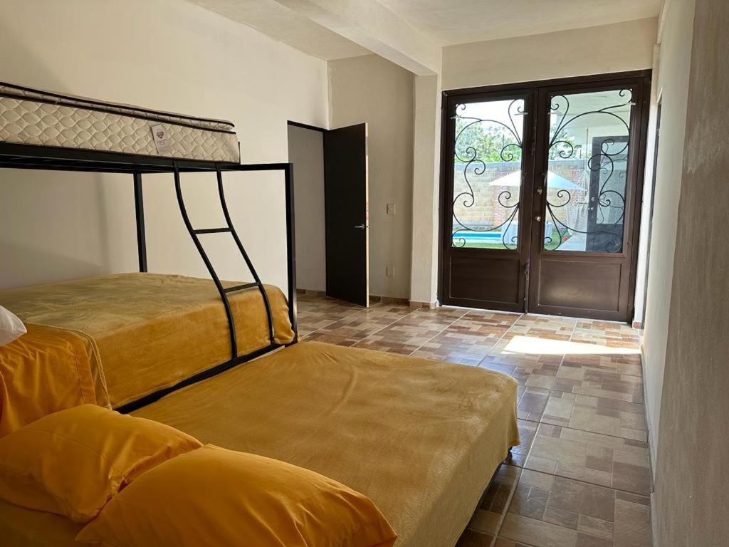 Casa ventanales photo 2