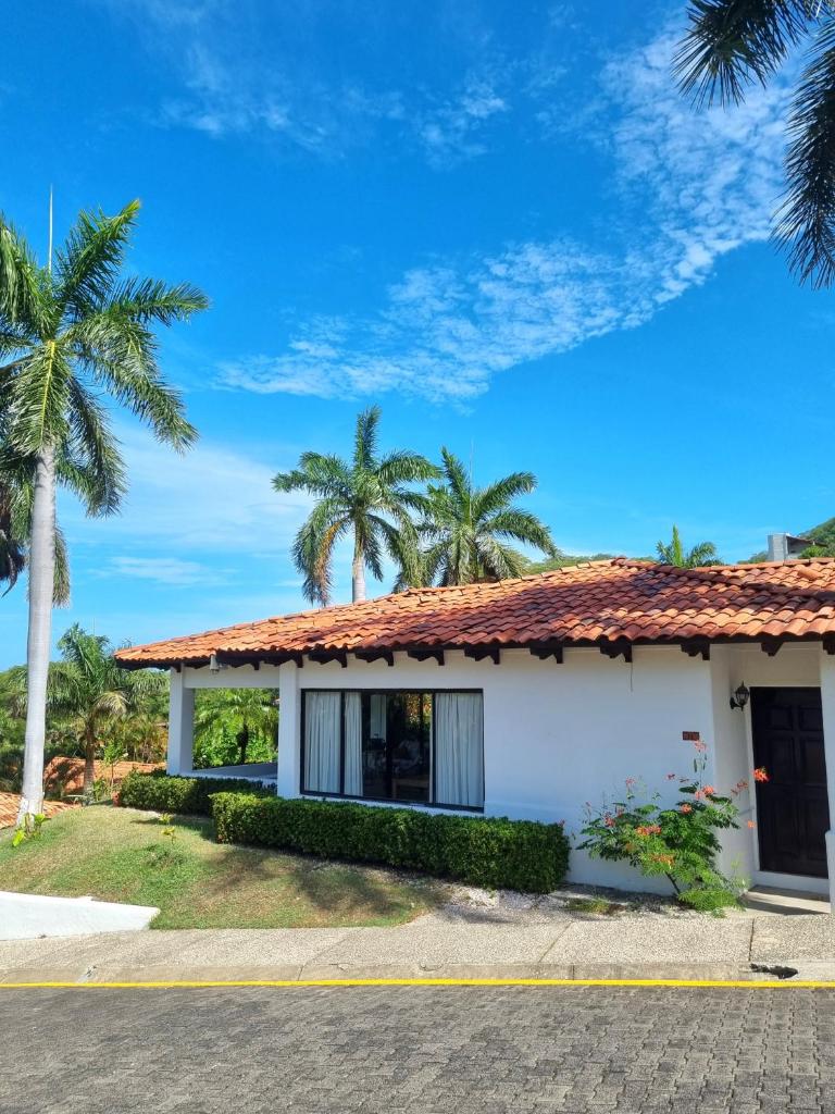 Casa de Encanto Tropical Villa photo 2