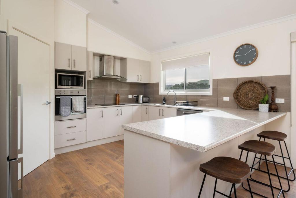 Koolbury Cottage. Farmstay Valley Retreat photo 4
