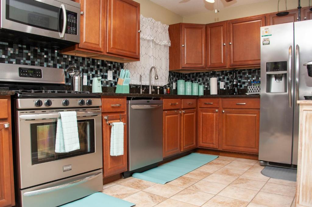 Mint2Stay Suite photo 3