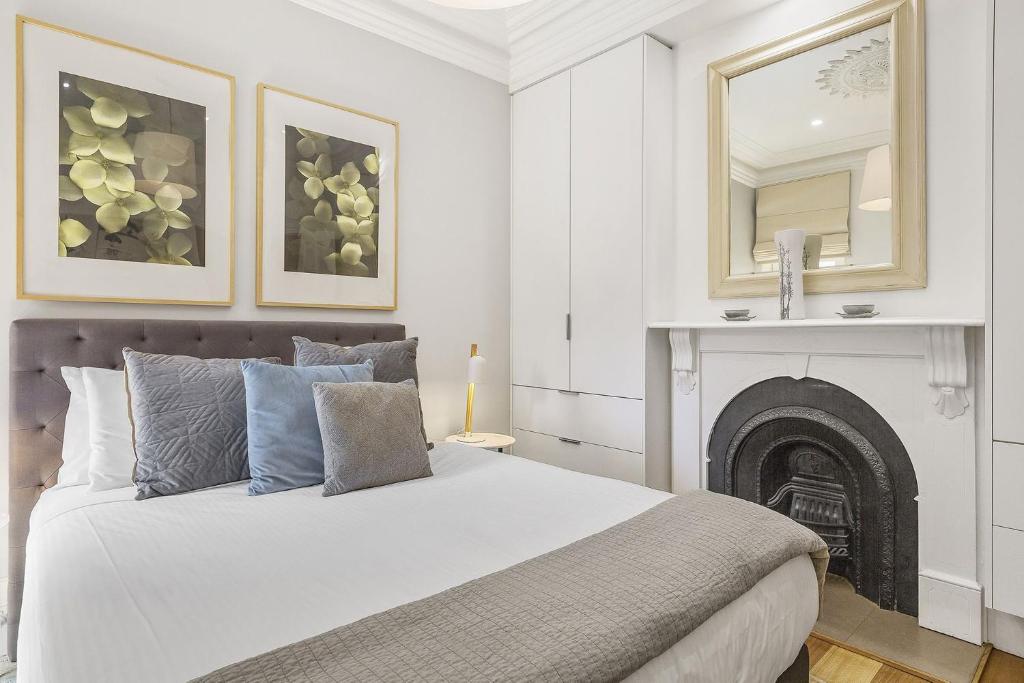 Boutique Stays - Victorian Vogue photo 2