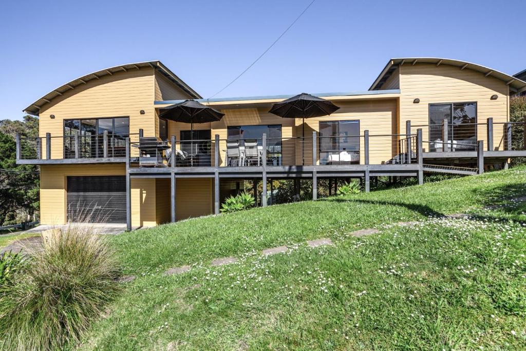 Wye Vista photo 1