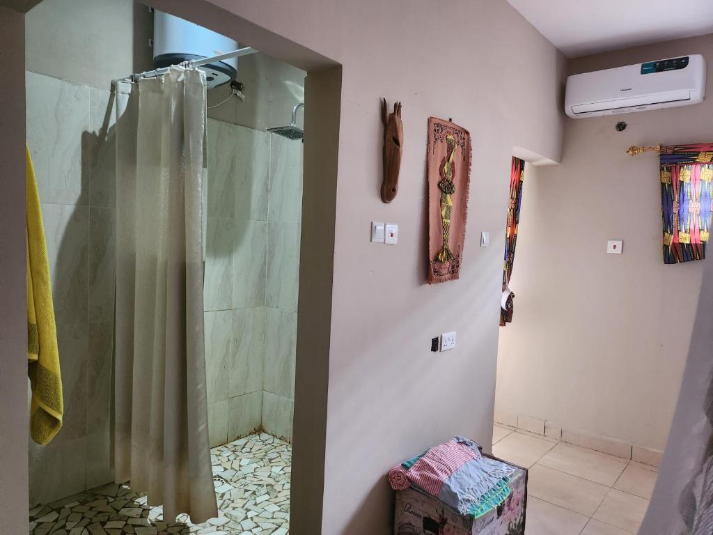POMBO KUNDA Room photo 4